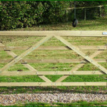 Diamond Brace Field Gate